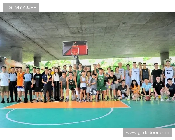 成都篮球队意识探讨与发展策略分析助力球队未来成长