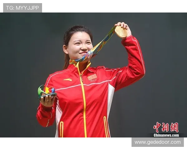 武汉羽毛球队的拼搏历程与荣耀时刻全景回顾 武汉羽毛球队的拼搏历程与荣耀时刻全景回顾