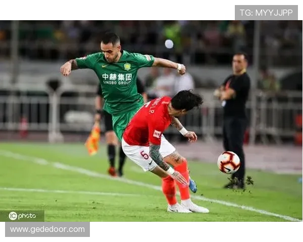 恒大与美洲香港精彩对决全场解说回顾与分析