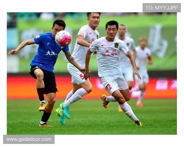 贵州智诚迎战河南建业争夺中甲联赛关键三分之战